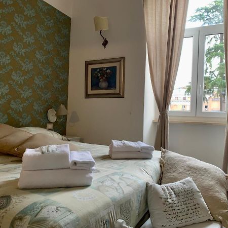 רומא Guest House Casa Vicenza מראה חיצוני תמונה