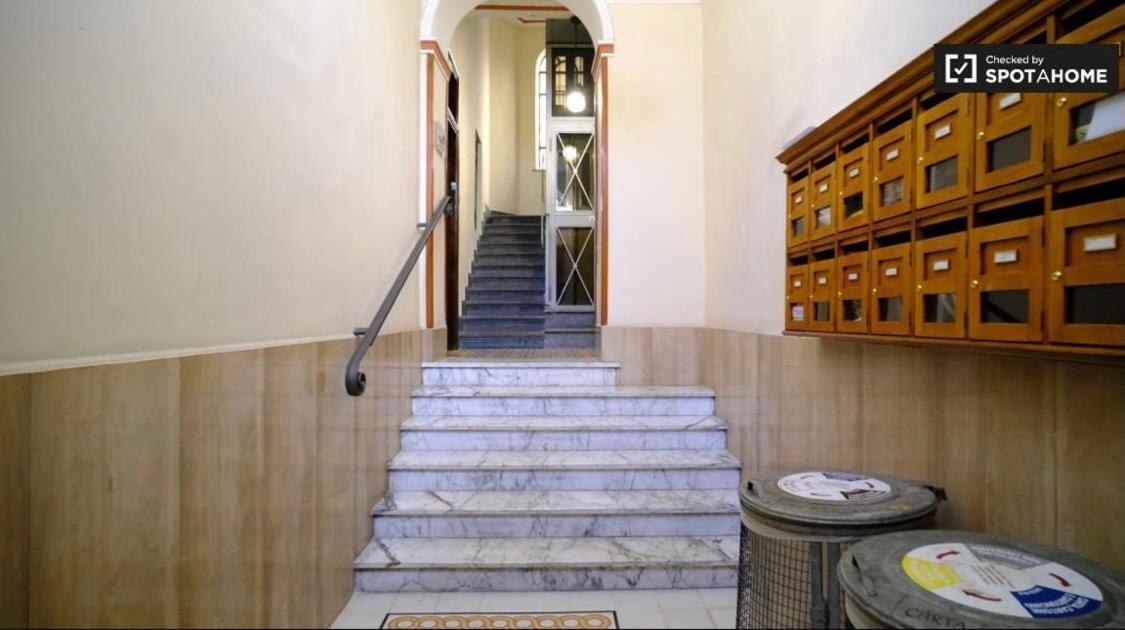 רומא Guest House Casa Vicenza מראה חיצוני תמונה