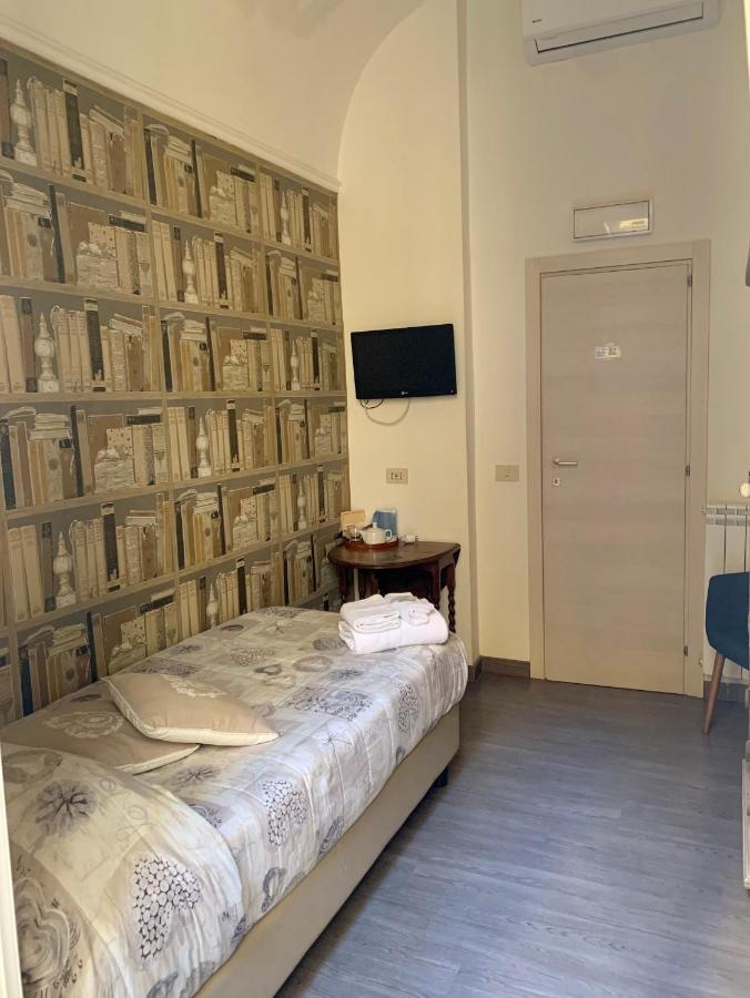 רומא Guest House Casa Vicenza מראה חיצוני תמונה