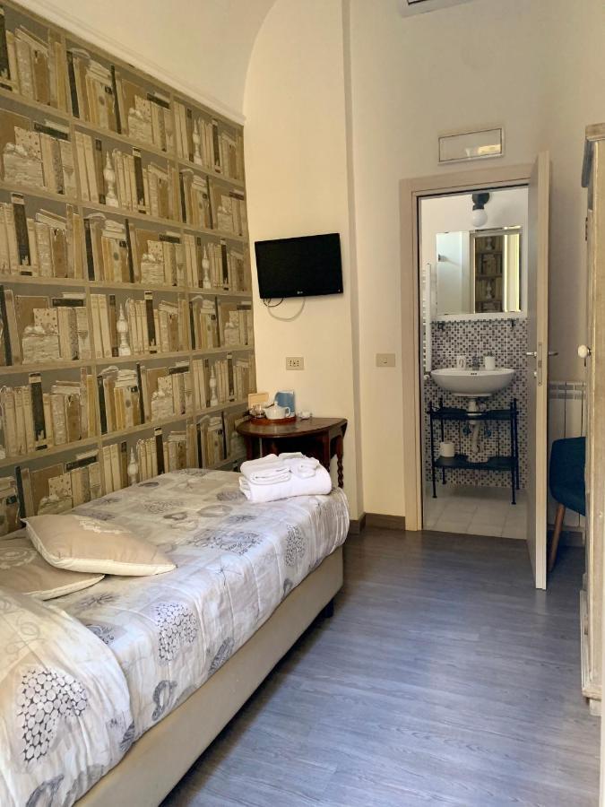 רומא Guest House Casa Vicenza מראה חיצוני תמונה