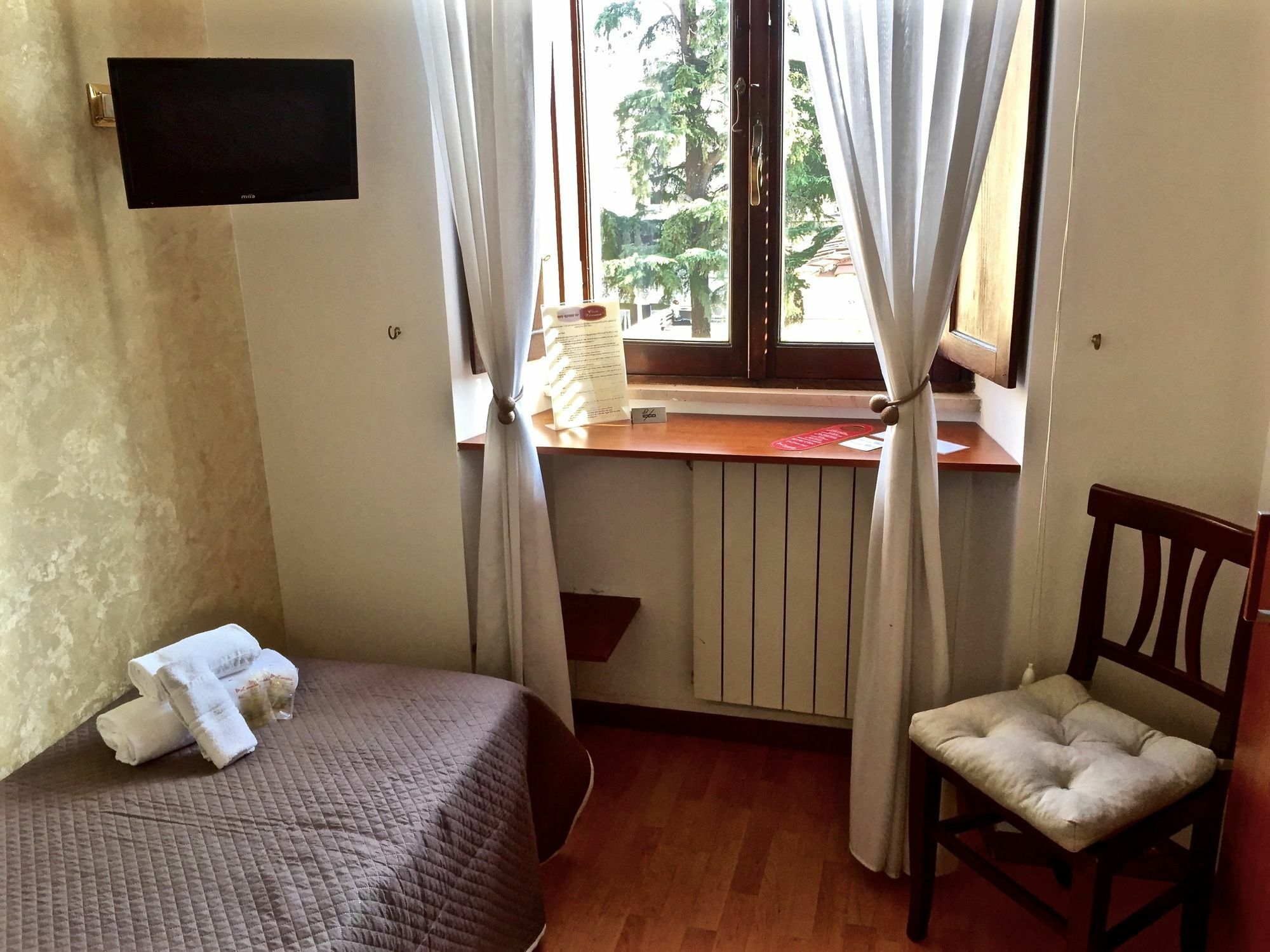 רומא Guest House Casa Vicenza מראה חיצוני תמונה