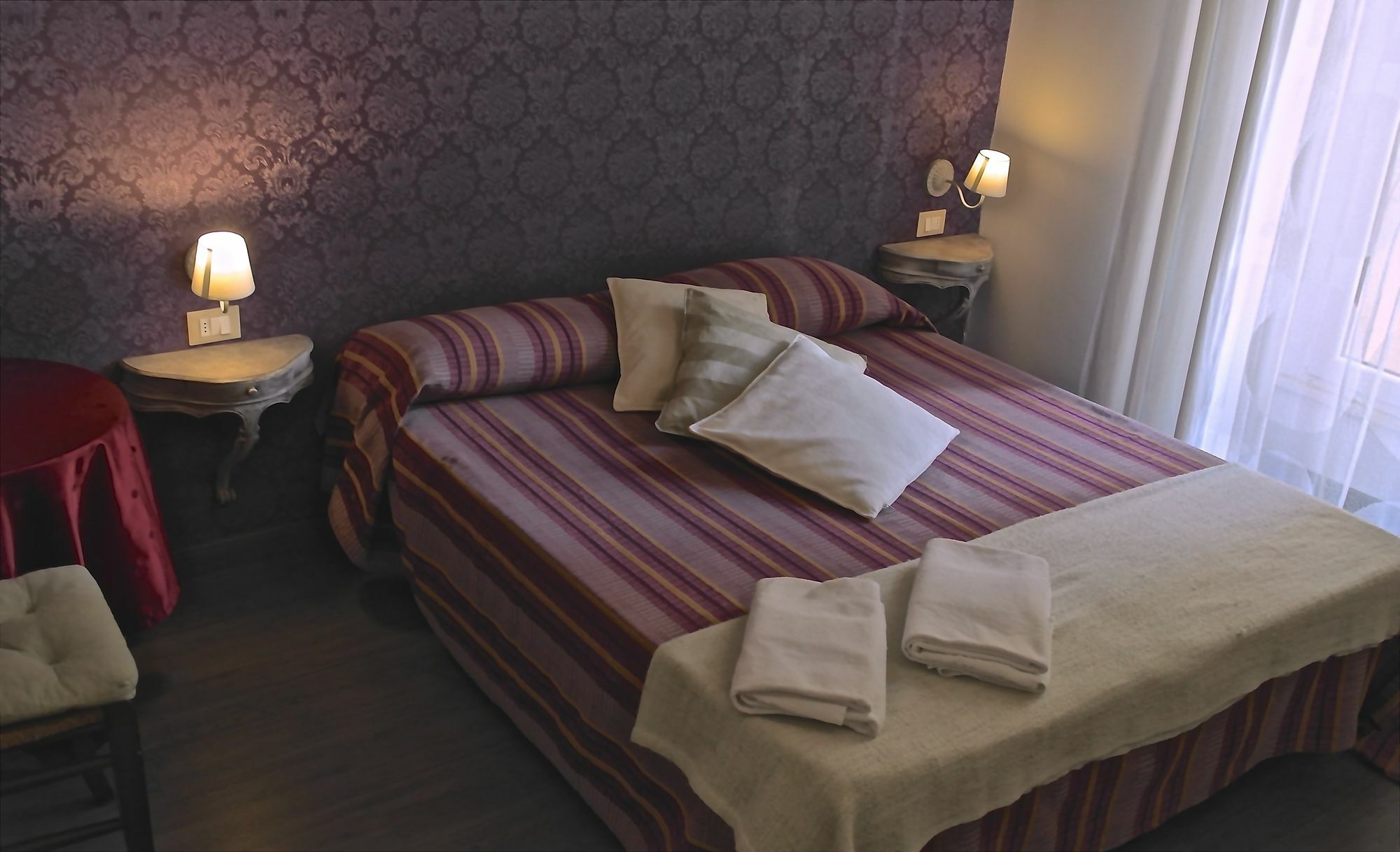 רומא Guest House Casa Vicenza מראה חיצוני תמונה